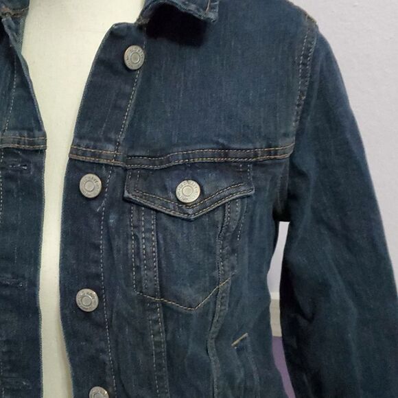 Old Navy Dark Wash Boxy Trendy Essential Jean Jacket Shacket - Picture 2 of 10